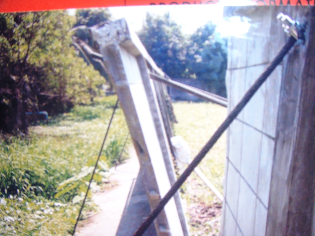 ซ่อมรั้วเอียง